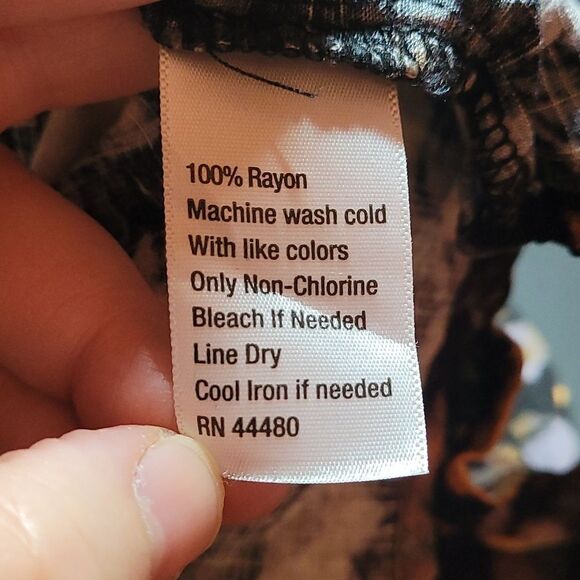 True craft tye dyed woman's dress - Picture 6 of 7